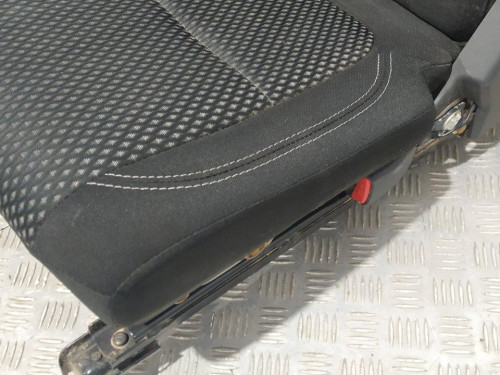 ASIENTOS TRASEROS Mitsubishi OUTLANDER (GF0/GG0) 