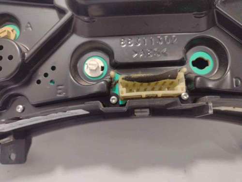  CUADRO INSTRUMENTOS Opel CORSA C 