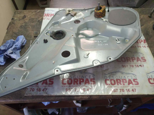 ELEVALUNAS TRASERO IZQUIERDO SEAT IBIZA (6L1) 