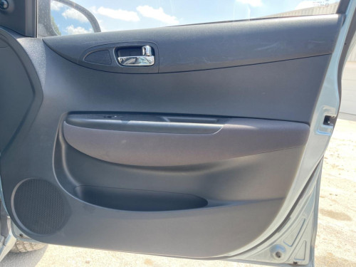 GUARNECIDO PUERTA DELANTERA DERECHA Hyundai I20 (PB) 