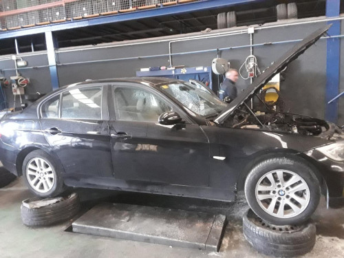  BMW SERIE 3 BERLINA (E90) 