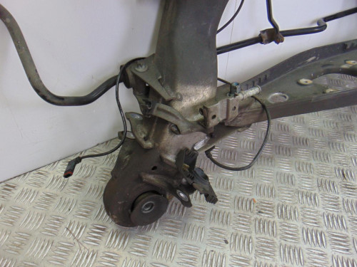  PUENTE TRASERO, MERCEDES-BENZ, CLS (BM 219) 