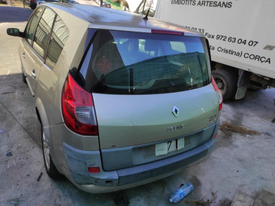 RENAULT SCENIC II (JM)