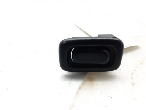  MANDO ELEVALUNAS TRASERO IZQUIERDO Mazda 323 C/F/S BERLINA (BA) 