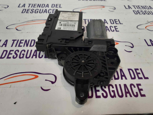  MOTOR ELEVALUNAS TRASERO IZQUIERDO 
