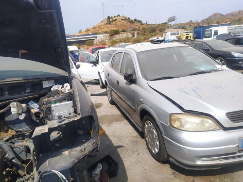  PUERTA DELANTERA DERECHA Opel ASTRA G BERLINA 