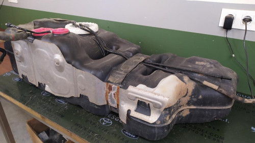DEPOSITO COMBUSTIBLE Toyota LAND CRUISER (J15) 