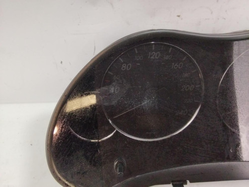 CUADRO INSTRUMENTOS Toyota AVENSIS BERLINA (T25) 
