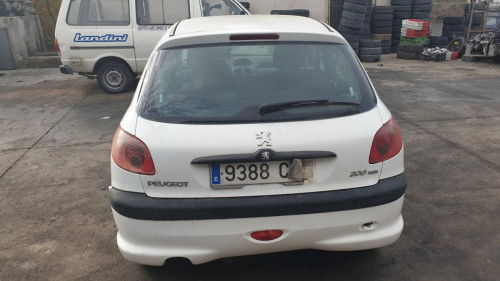 PEUGEOT 206 — автомобиль-донор на запчасти 