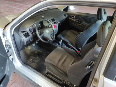 SEAT CORDOBA BERLINA (6K2)
