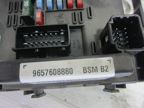  CAJA RELES / FUSIBLES Peugeot 307 BERLINA (S2) 