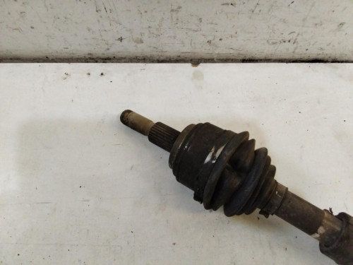 TRANSMISION DELANTERA IZQUIERDA Ford C-MAX (CEU) 