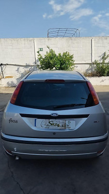 PORTON TRASERO Ford Focus Berlina (CAK)(1998->)