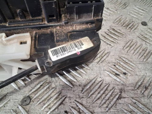 CERRADURA PUERTA DELANTERA DERECHA 