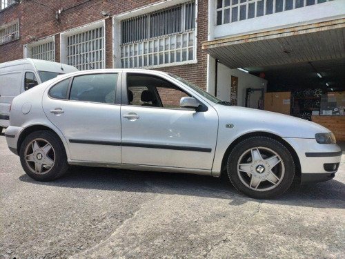  SEAT LEON (1M1) 