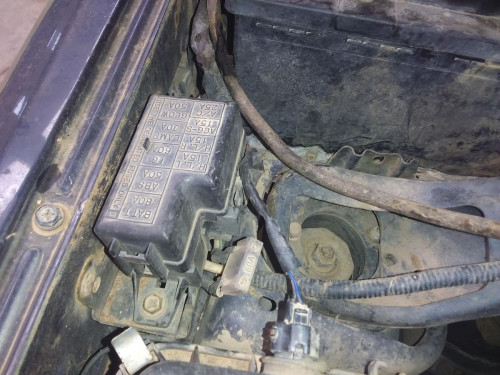 CAJA RELES / FUSIBLES SUZUKI VITARA (SE/SF/ET) 