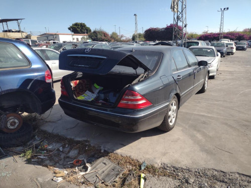  MERCEDES-BENZ CLASE S (BM 220) BERLINA 