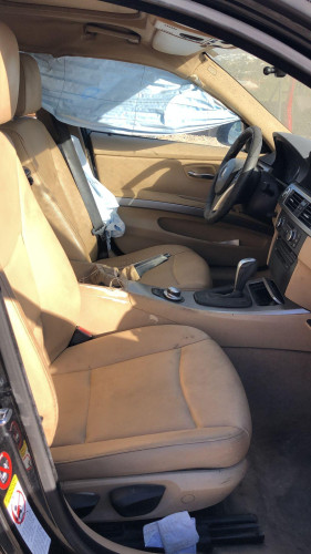 BMW SERIE 3 BERLINA (E90) — автомобиль-донор на запчасти 