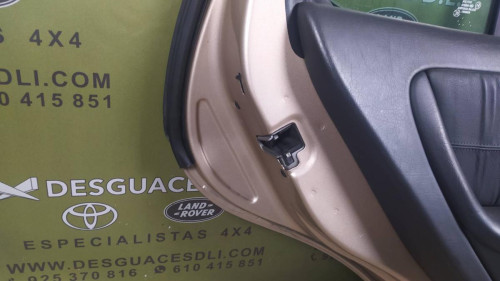 PUERTA TRASERA IZQUIERDA Mercedes-Benz CLASE ML (BM 163) 