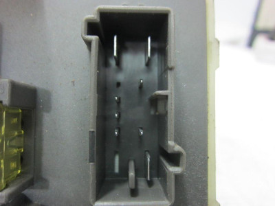 CAJA RELES / FUSIBLES, FORD, FOCUS BERLINA (CAK)