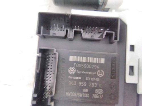 MOTOR ELEVALUNAS DELANTERO IZQUIERDO VOLKSWAGEN JETTA V (1K2) 