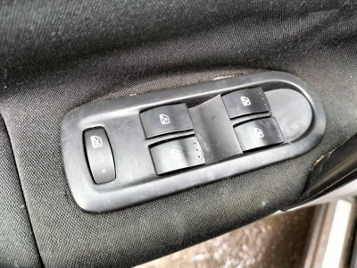 RENAULT SCENIC II (JM)