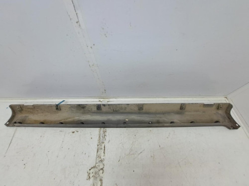FALDON LATERAL Mitsubishi L200 (K34T) 