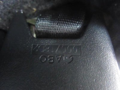 ENGANCHE CINTURON TRASERO DERECHO, MITSUBISHI, MONTERO (V60/V70)