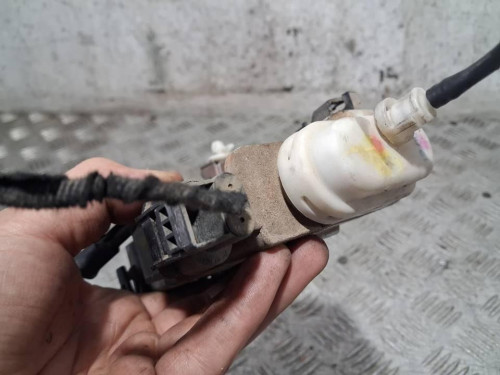 CERRADURA PUERTA DELANTERA IZQUIERDA 
