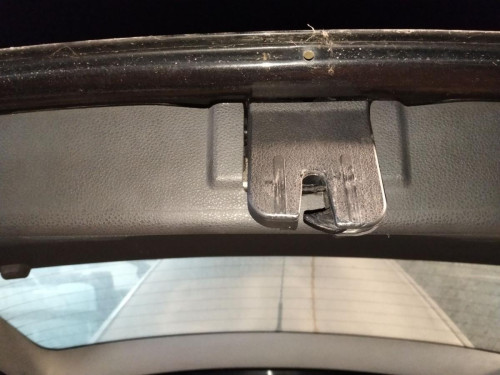 CERRADURA MALETERO / PORTON Volkswagen POLO IV (9N1) 