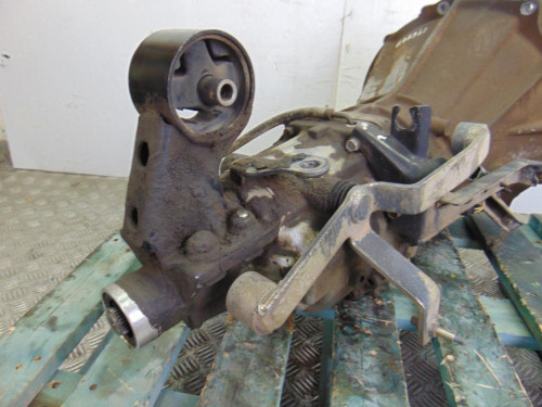 CAJA CAMBIOS, NISSAN, SERENA (C23M)