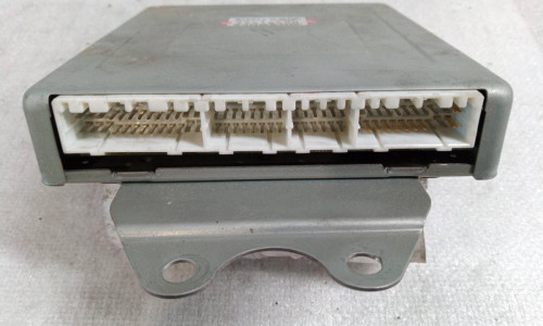 CENTRALITA MOTOR UCE Mitsubishi CARISMA BERLINA 5 (DA0) 