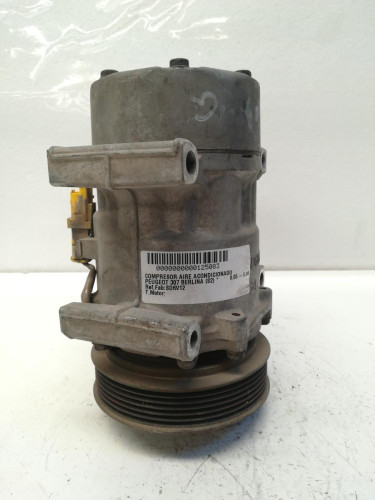 COMPRESOR AIRE ACONDICIONADO 