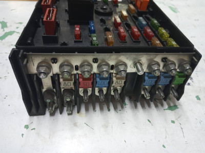 CAJA RELES / FUSIBLES, VOLKSWAGEN, PASSAT VARIANT (3C5)