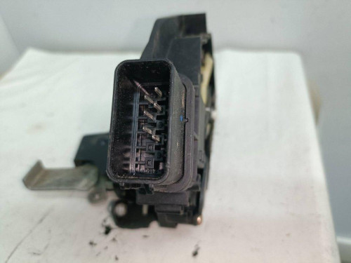 CERRADURA PUERTA TRASERA DERECHA Ford FOCUS BERLINA (CAP) 