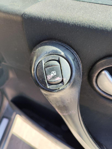 MANDO ELEVALUNAS DELANTERO DERECHO RENAULT MEGANE II BERLINA 5P 
