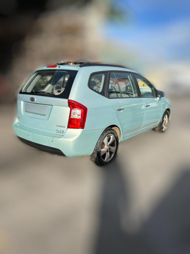  KIA CARENS (UN) 