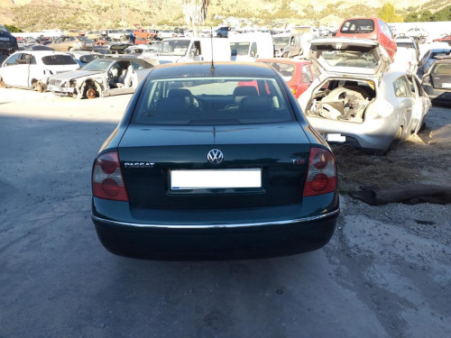  PILOTO TRASERO IZQUIERDO Volkswagen PASSAT BERLINA (3B3) 
