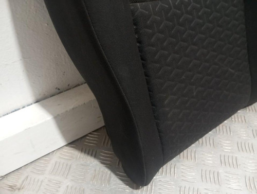  ASIENTOS TRASEROS TOYOTA YARIS CROSS 