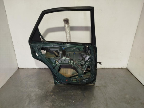 PUERTA TRASERA IZQUIERDA Toyota COROLLA (E11) 