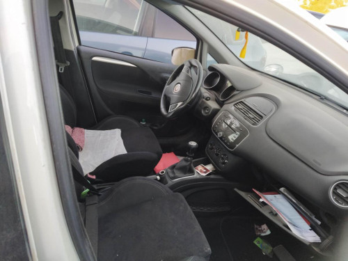  ASIENTO DELANTERO IZQUIERDO Fiat III PUNTO (199) 