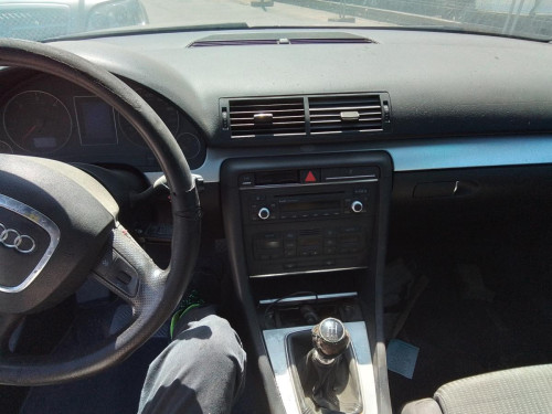  AUDI A4 BERLINA (8E) 