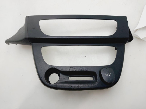 CONSOLA CENTRAL RENAULT FLUENCE 
