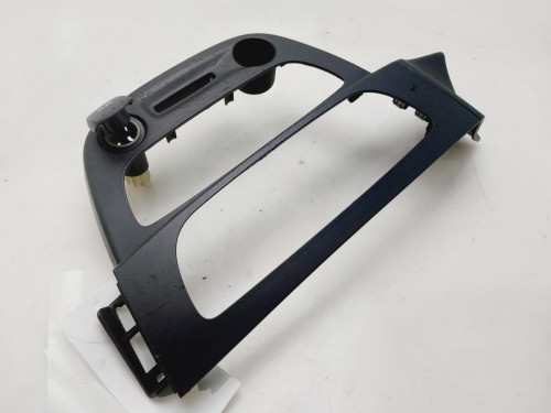 CONSOLA CENTRAL RENAULT FLUENCE 
