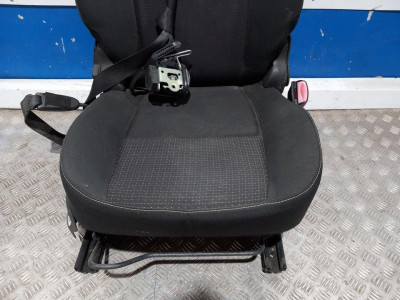 ASIENTO DELANTERO DERECHO
