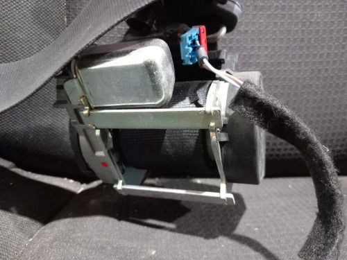  ASIENTO DELANTERO DERECHO 