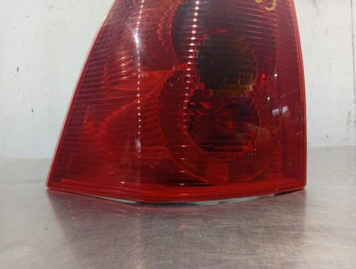 PILOTO TRASERO IZQUIERDO Peugeot 307 BREAK / SW (S1)(04.2002) 