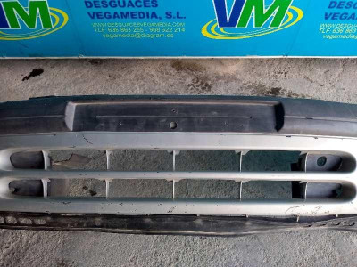 PARAGOLPES DELANTERO