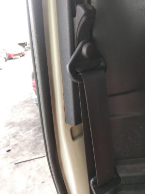 CINTURON SEGURIDAD DELANTERO DERECHO