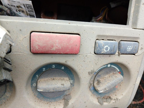 WARNING, LAND ROVER, FREELANDER (LN)